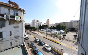 T2 Refait A Neuf Au Porte Du Velodrome - Parc Chanot